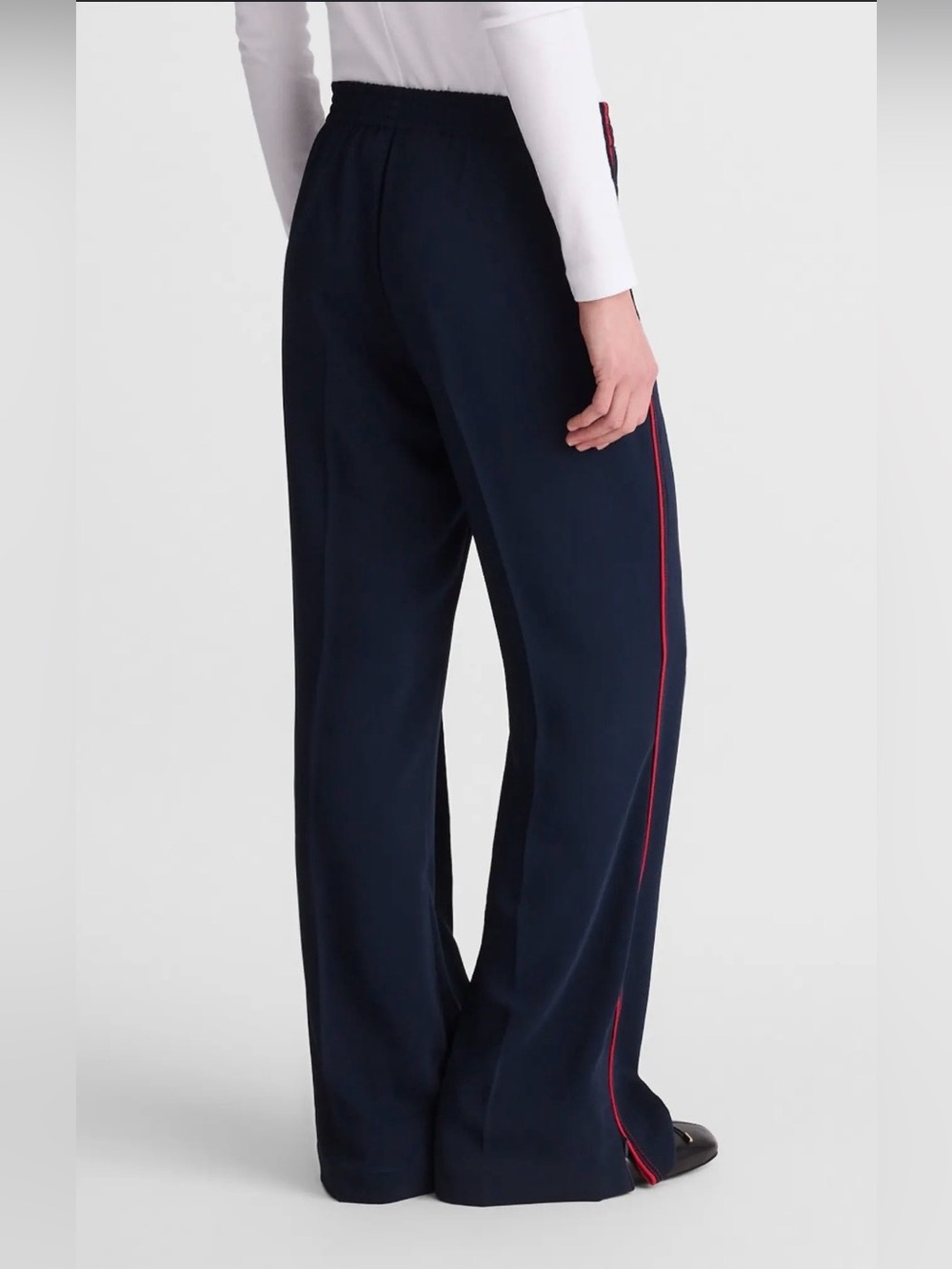Madewell Navy pull on bootcut track pant with Red Side Stripe size medium.